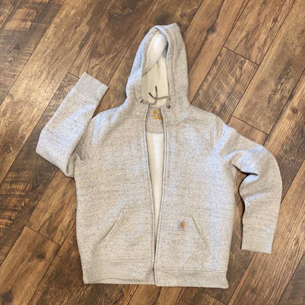 Very comfy and cozy women’s Sherpa lined carhartt zip hoodie